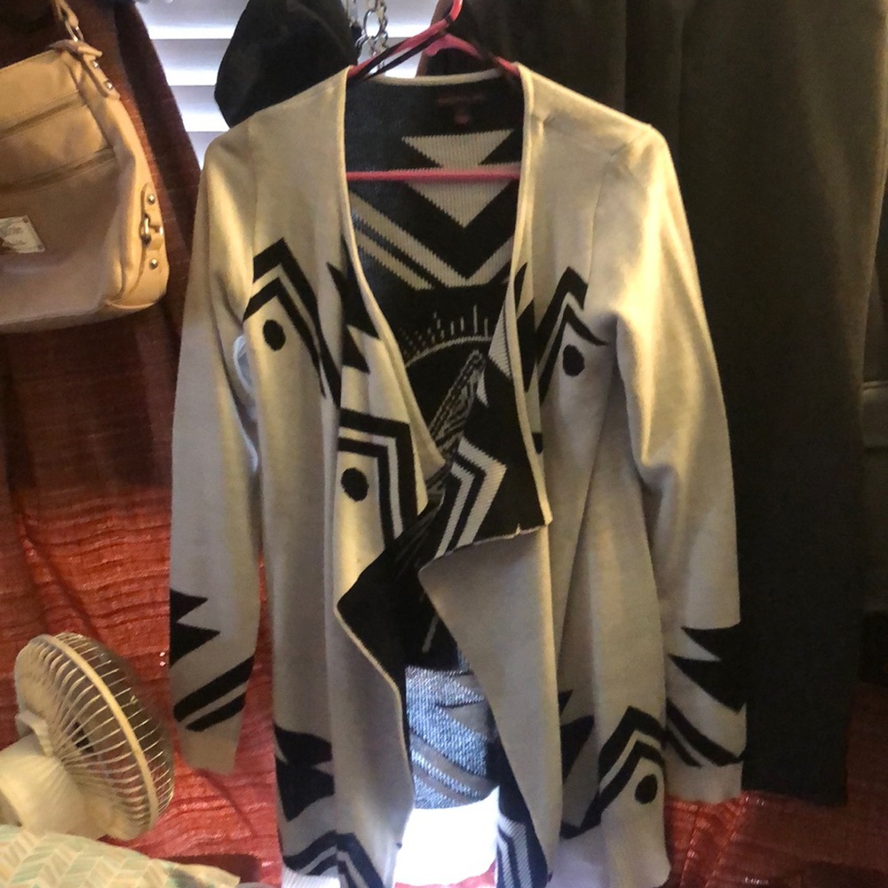 Cardigan - Picture 2 of 2